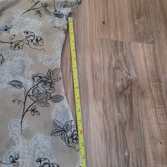 East 5th Size 22W Womens Blouse - Picture 7 of 8